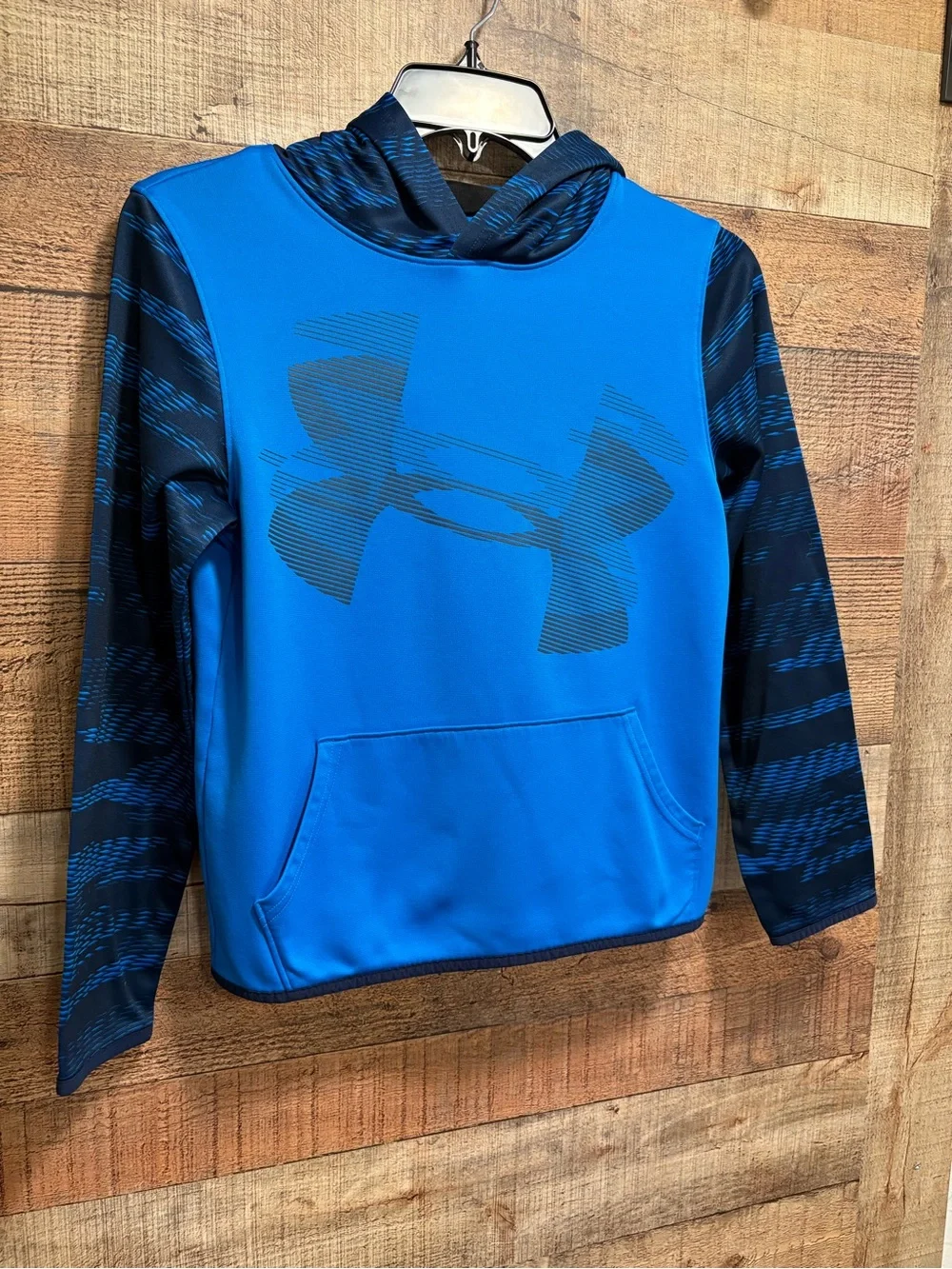 Under Armour Youth Large Hoodie Boys Athletic Pullover K016